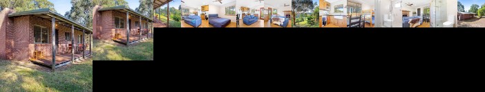 Braeside Cabin Three - Parsonsia