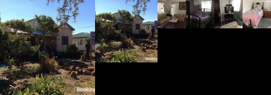 Cup'n'Saucer Cottage