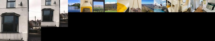 Modern house private parking centre of Llanberis