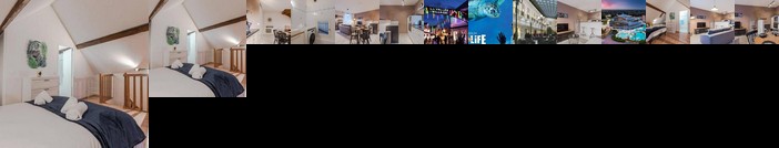 Fountain place Disneyland and Paris