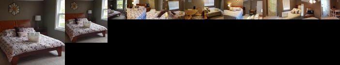 Small Town Bound Inn Montague