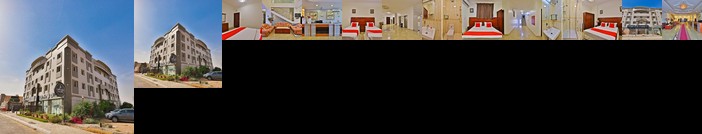 OYO 227 The New Address Hotel