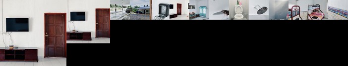 Padang Besar White House Homestay