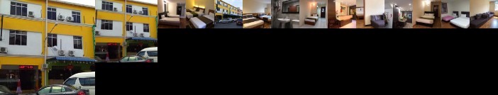 OYO 89627 Hotel Sarina