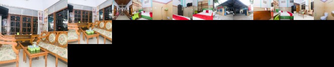 RedDoorz Syariah near Alun-Alun Bojonegoro