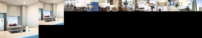 Modern apartment+office w Parking @ Olympic Park