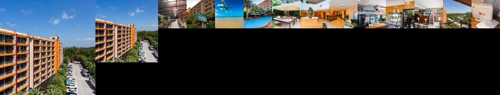 Awesome 1 bed 1 bath Apartment with wifi pool seaview