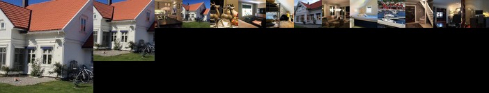 Fredrikstad luxury wooden villa in Norwegian archipelago