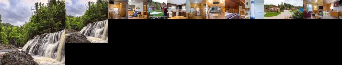 Middle Brook Cottages & Chalets