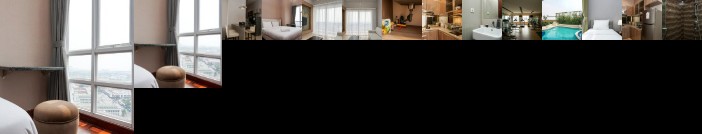 Fabulous 2BR Lucky Tower Apartment By Travelio