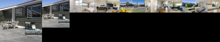 This Bach Has it All - Rainbow Point Holiday Home