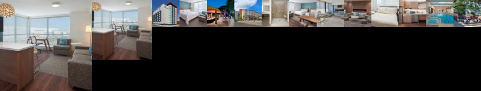 Element Toronto Airport