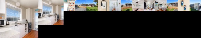 The Black Bach - Mt Maunganui Holiday Home