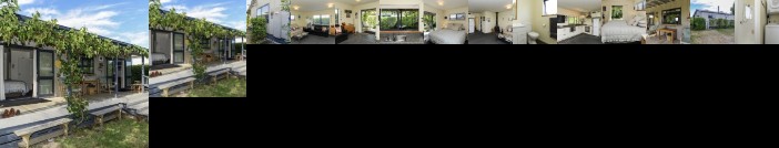 Whamoori - Waimarama Beach Bach