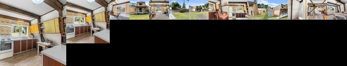 Tutere Treasure - Waikanae Beach Holiday Home