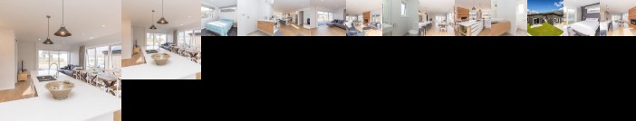 Kirimoko Retreat - Wanaka Holiday Home