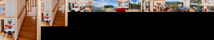 Kowhai Cottage - Omori Holiday Home