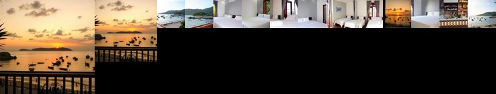 Monkey Homestay & Bar