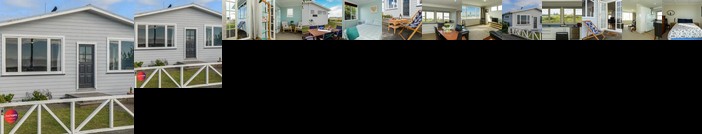 Westshore Beachfront - Napier Holiday Home