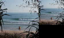 Homestay - 600m from Burleigh Beach