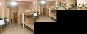 B Budget Room for four - Iloilo City - Happy Hues