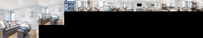 Spacious/Modern 1BR with King Bed - Downtown