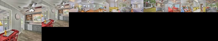 Beaufort Home w/Porch 4 Mi from Downtown