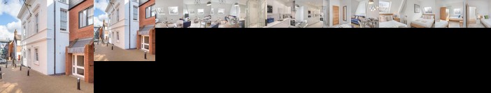 Stylish & Modern Central Hitchin - with Parking