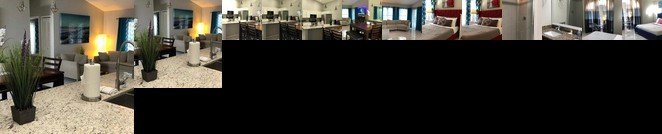 NEW Pool Lakefront Villa