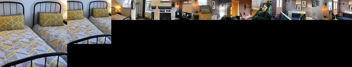 Contemporary Home near M1 Jct 37 Barnsley Town Centre