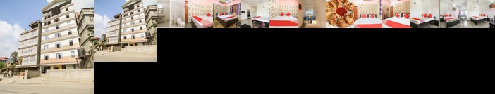 OYO 71715 Doars Hotel And Restaurant