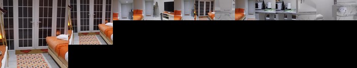 Lavender Oaks Studio