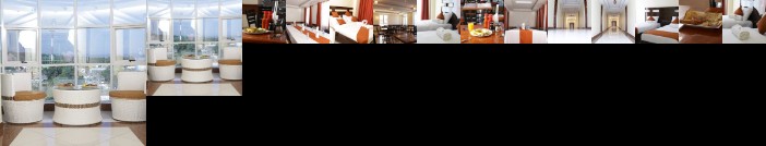 Claire de Lune Moonlight Hotel