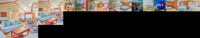 Spacious Kemah Clear Lake Home w/Porch & Fire Pit