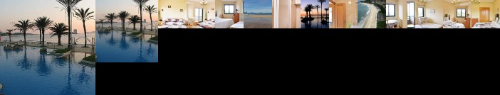 Beautiful apartment in front of the Beach