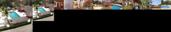 Le Baobab De Nianing