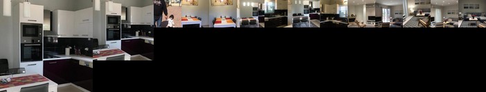 Dimitras and Thalias house