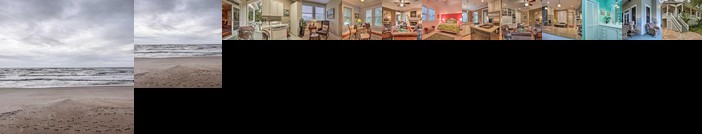 Cozy Home w/Porch 1 Block to Vilano Beach