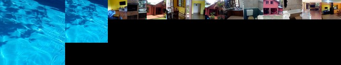 Casa Quinta Con Quincho Y Pileta Muy Amplia