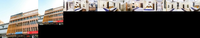 SPOT ON 68528 Hotel Twins