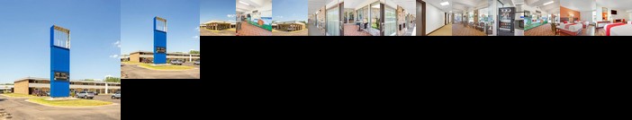 OYO Hotel Mona Lake Muskegon